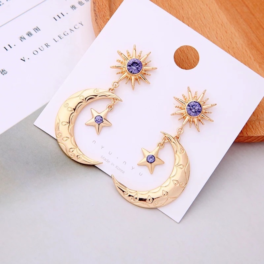 Blue Crystal style drop Earrings